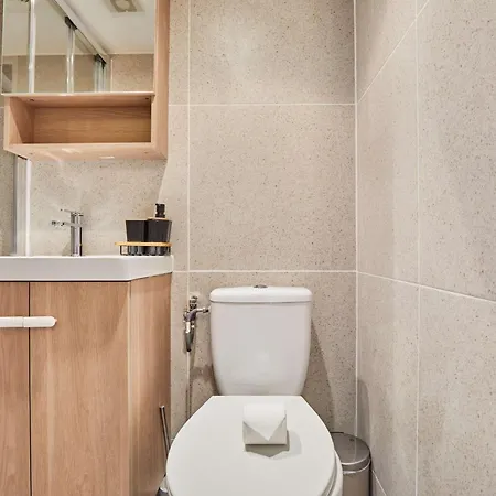 Elegant Center Of 公寓